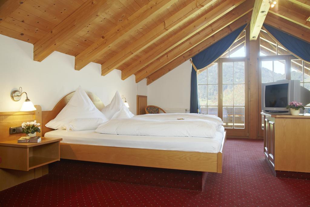 Hotel Garni Oberdorfer Stuben Obermaiselstein Cameră foto